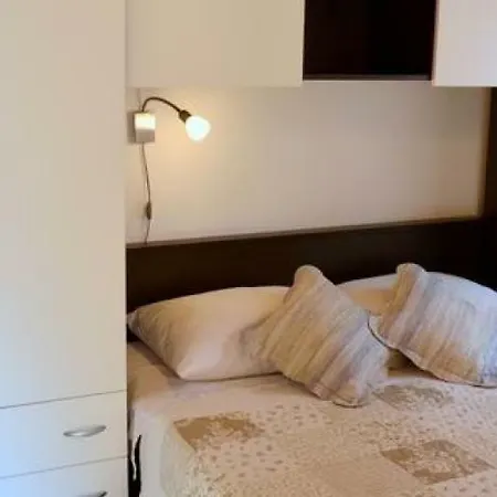 Apartman Ruzica Apartment *