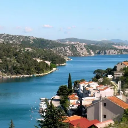 Apartment Apartman Ruzica